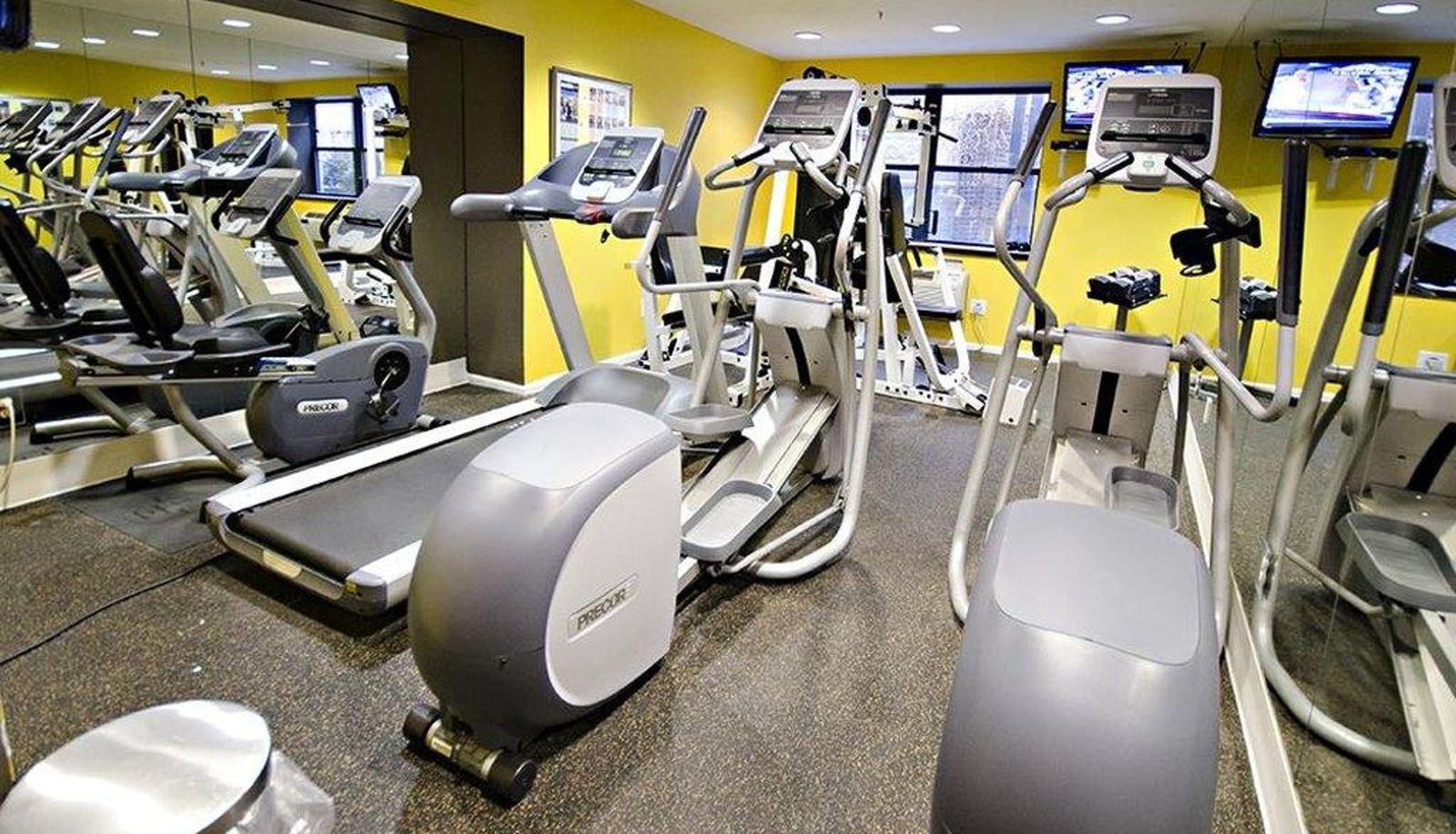Wellness and fitness area - PARADISE STREAM
