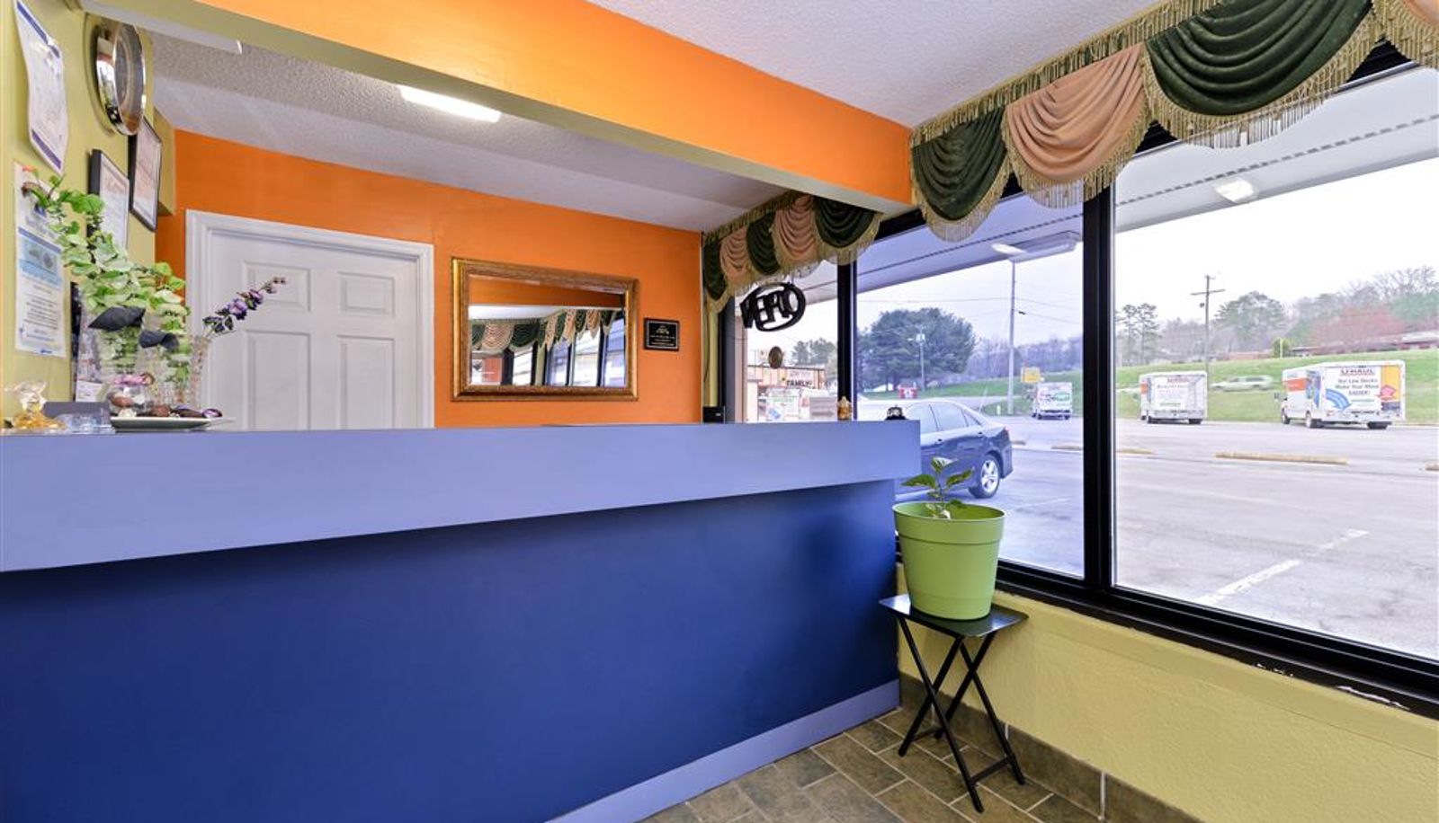 Hal - Americas Best Value Inn Dayton