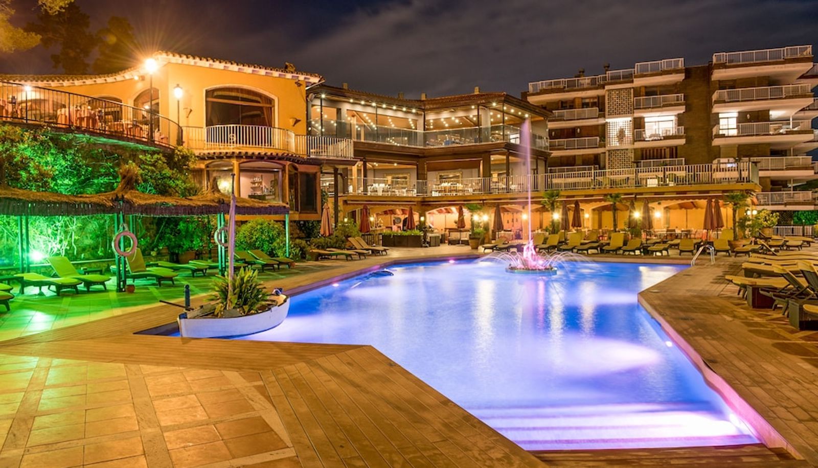 Piscine - Rigat Park & Spa Hotel