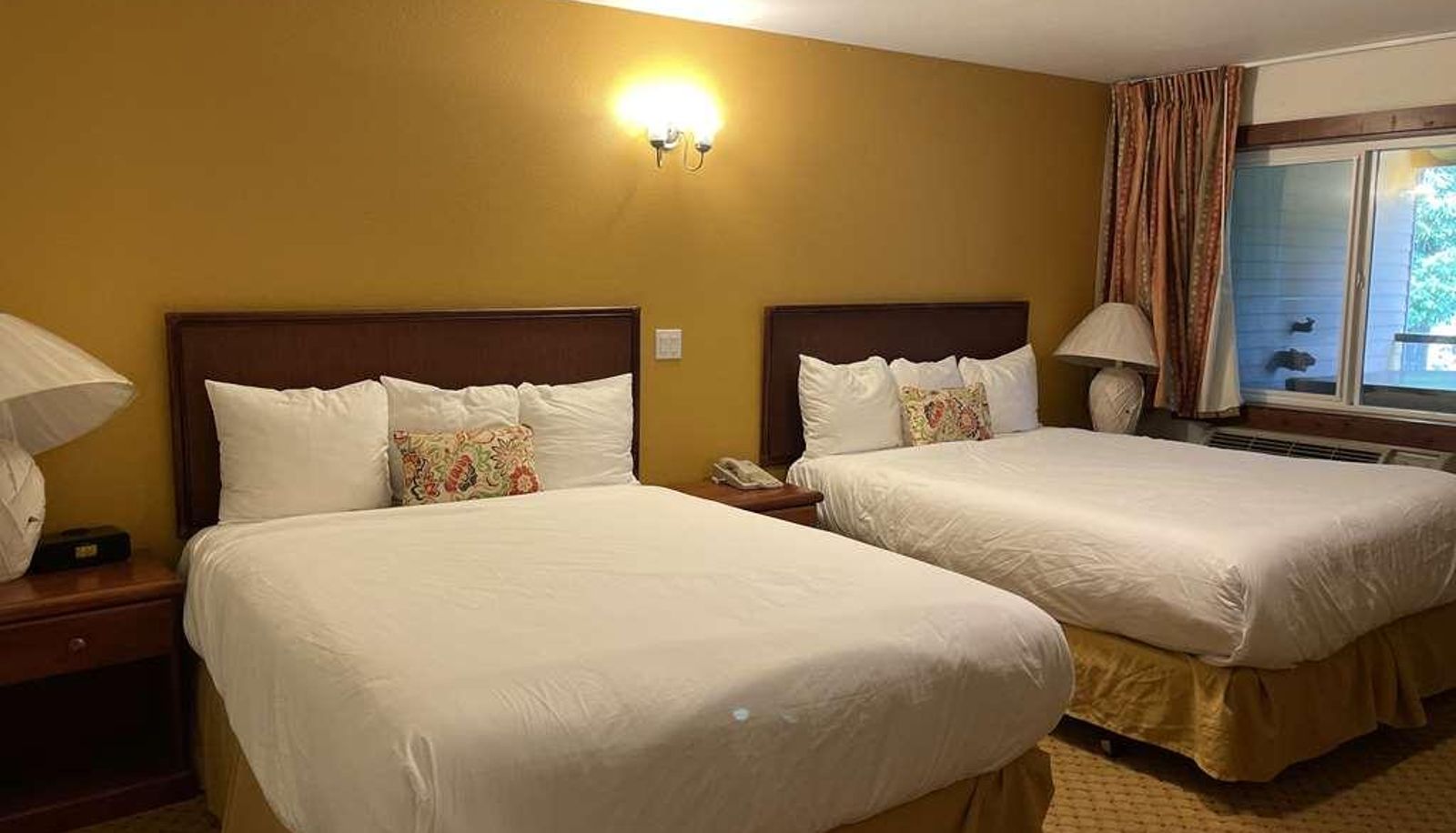 Zimmer - Carson Hot Springs Resort