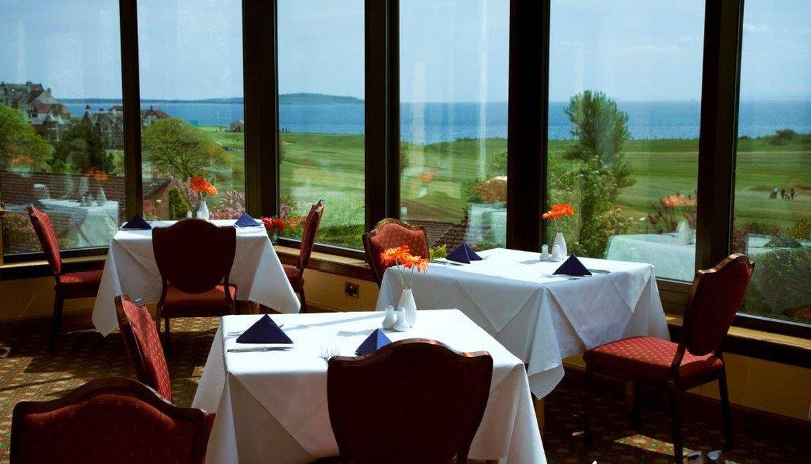 Restaurant - ON HOLD Old Manor Hotel