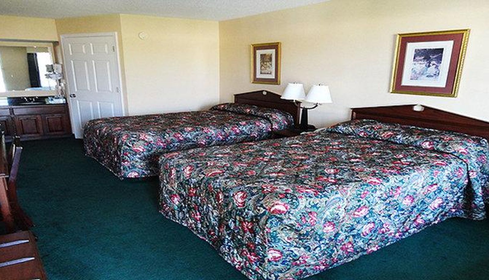 Room - Jameson Inn Oakwood