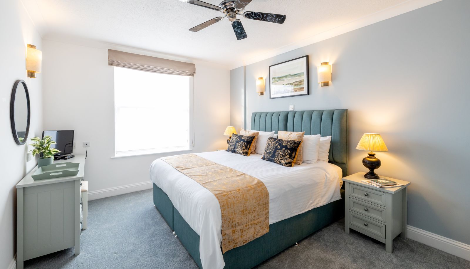 Room - SACO Jersey - Merlin House