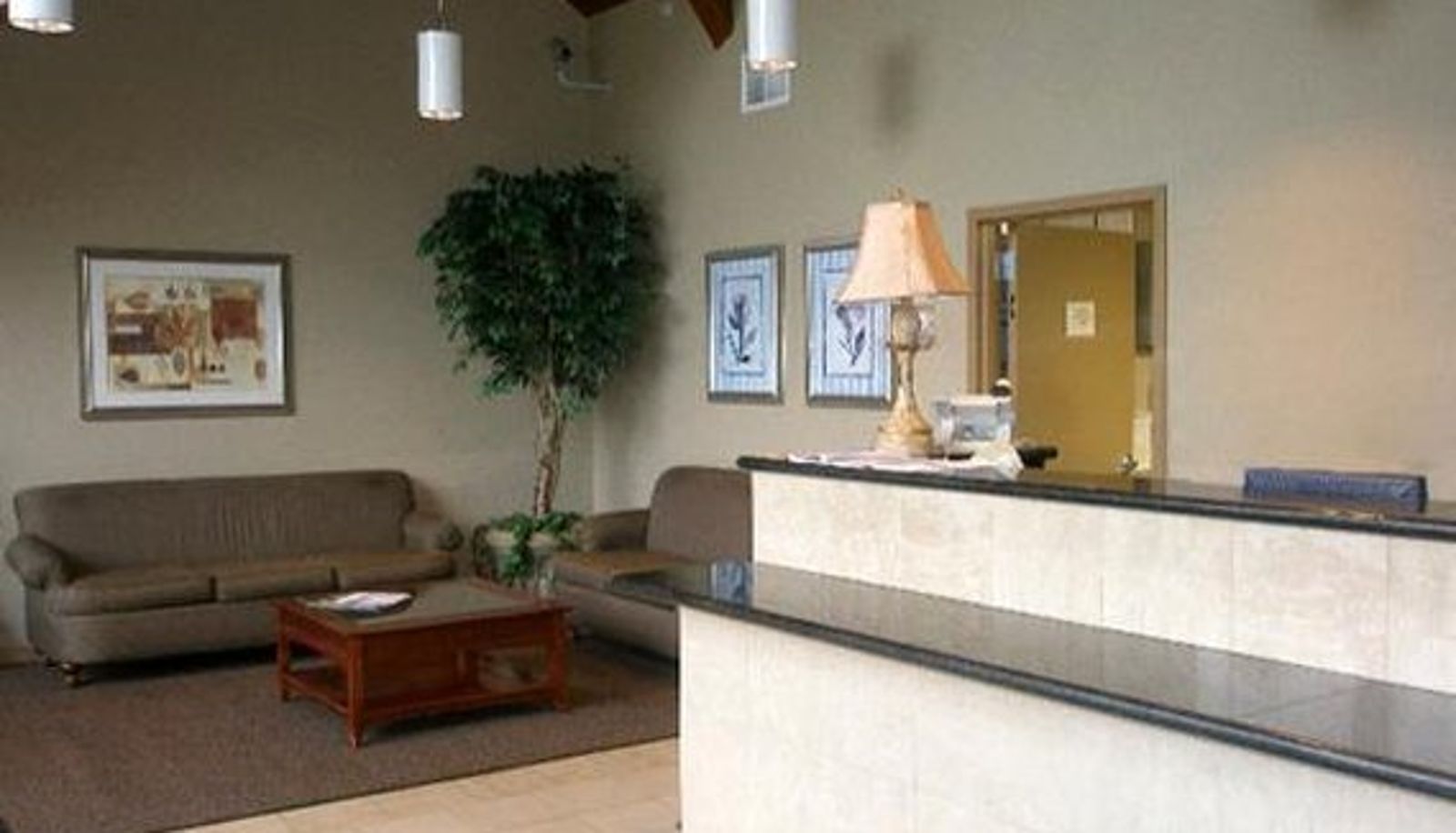 Wellness and fitness area - Red Carpet Inn Whippany NJ