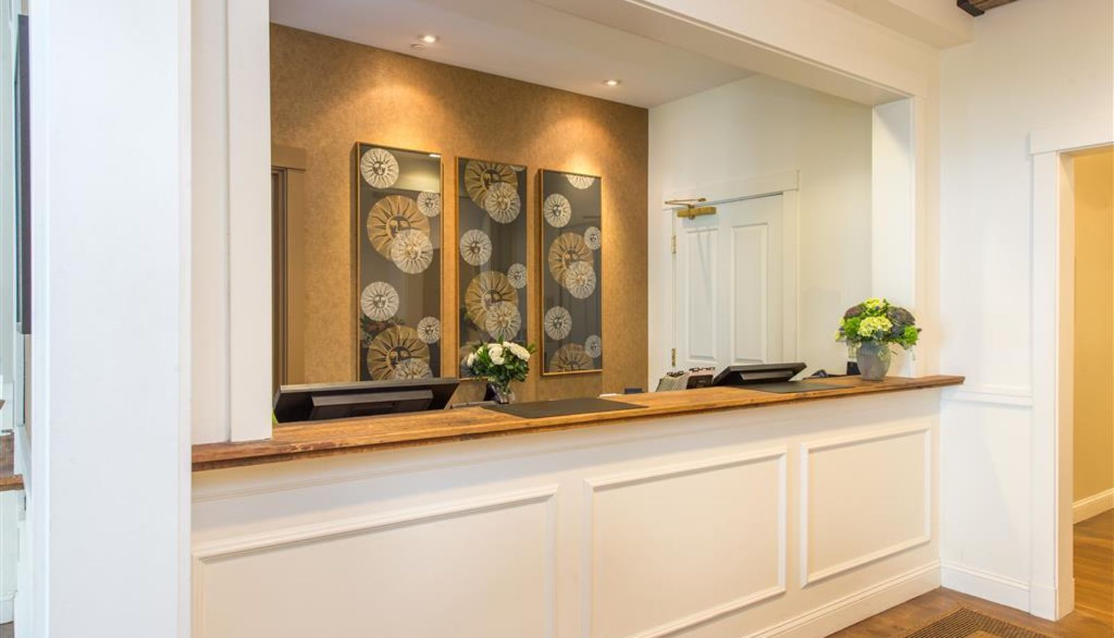 Hall - The Brunswick Hotel