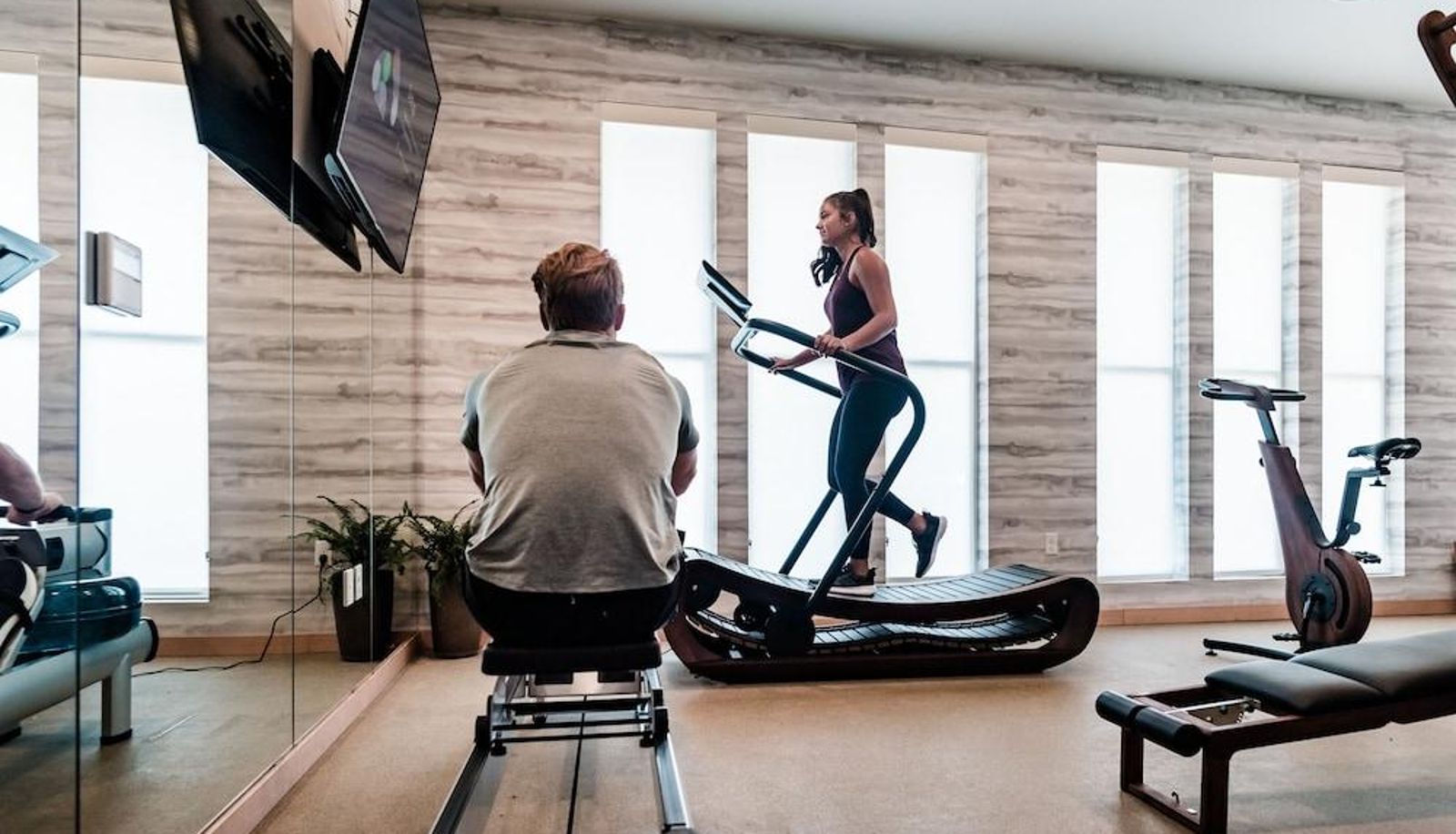 Palestra - Saltline Hotel
