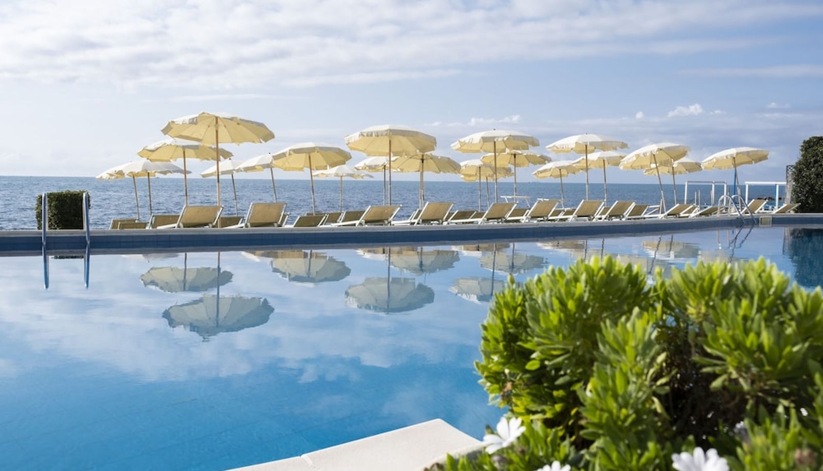 Pool - Residence Cavalluccio Marino