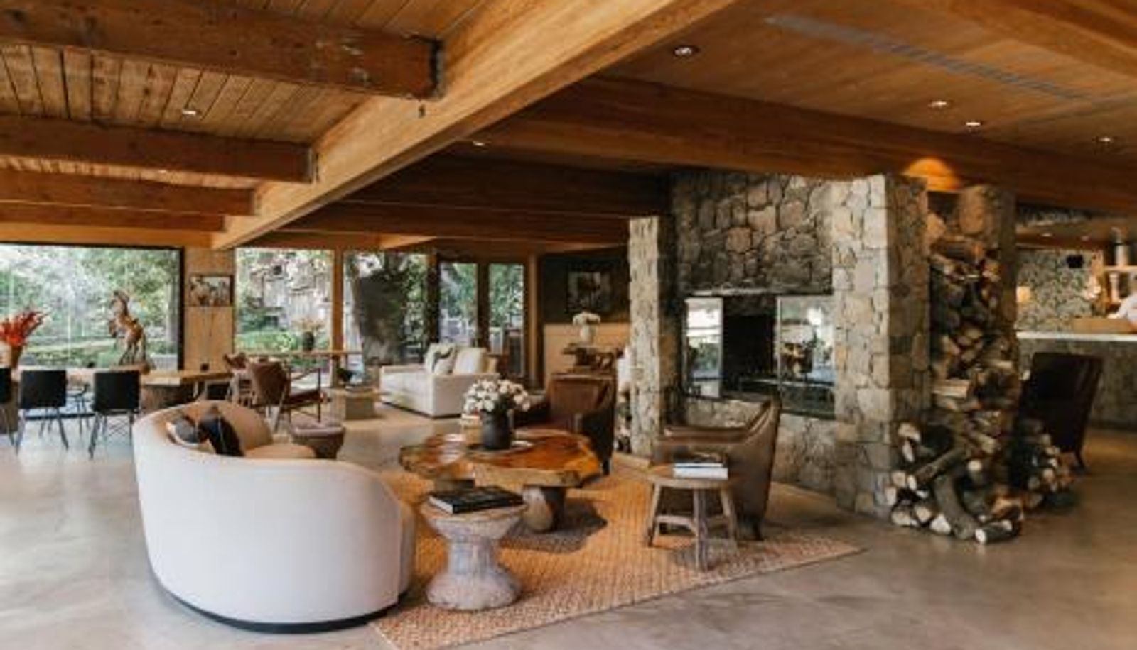 Reception - CALAMIGOS RANCH Resort & Spa
