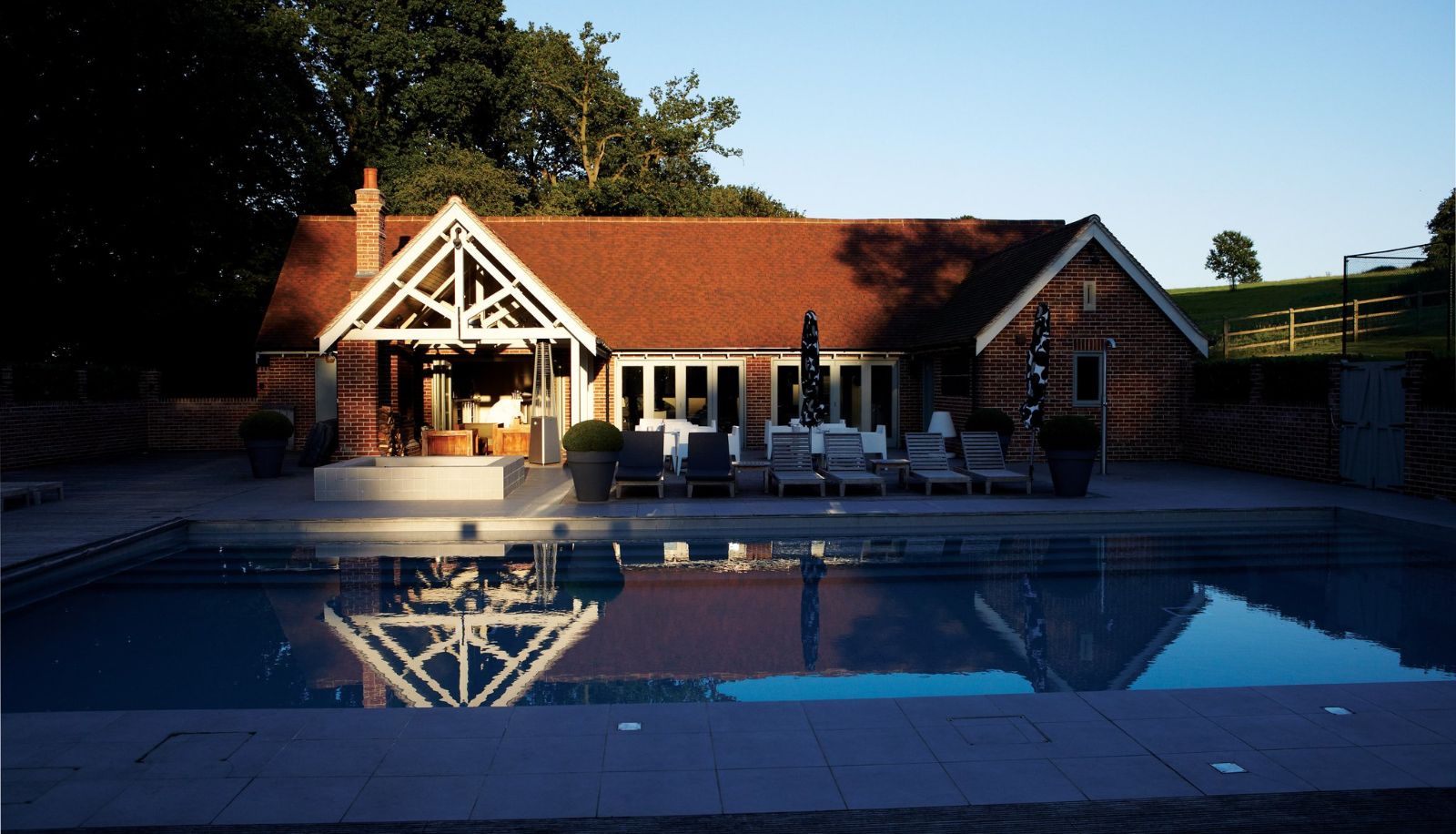 Info - MAISON TALBOOTH