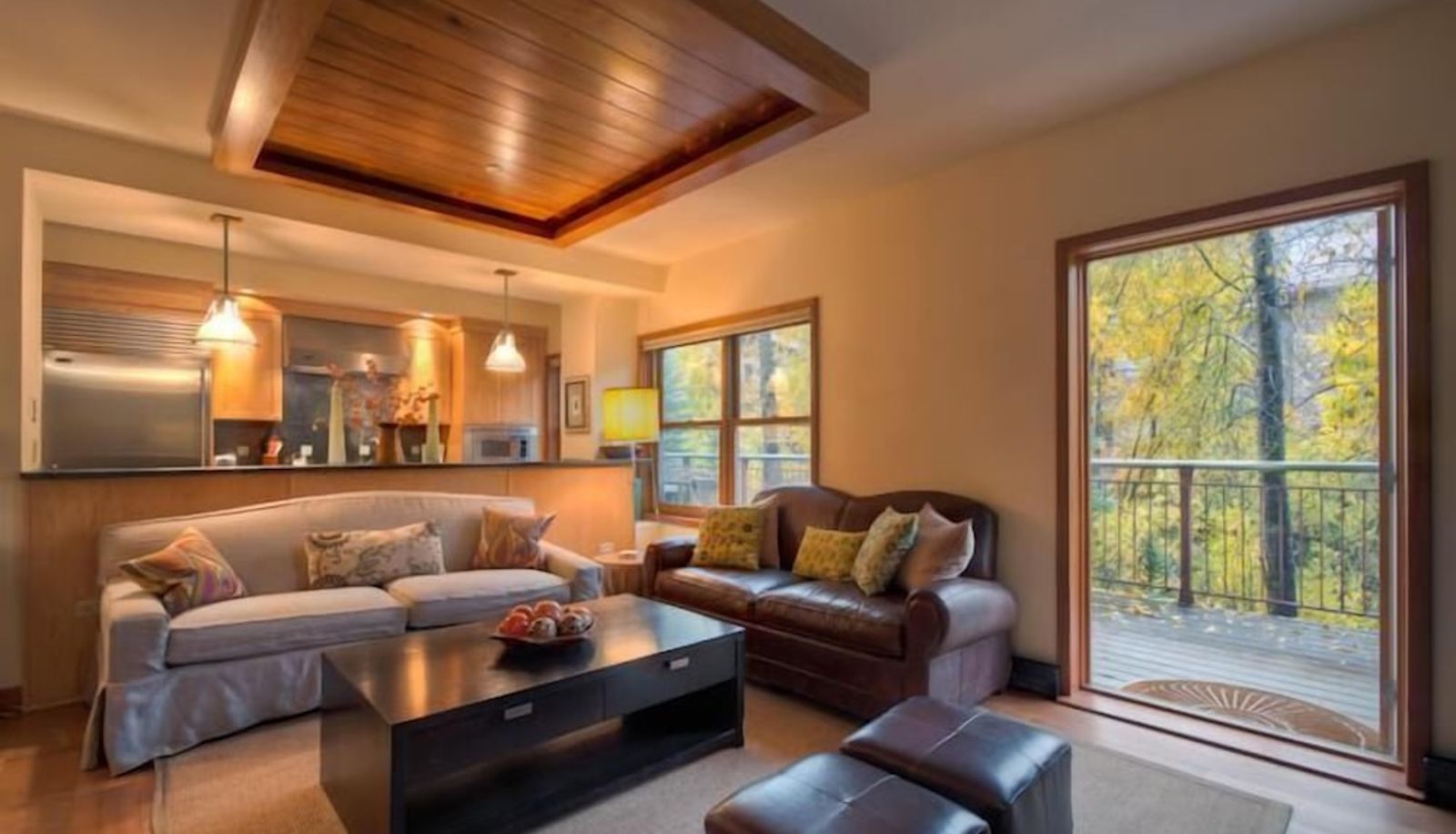 Info - Auberge Collection Element 52