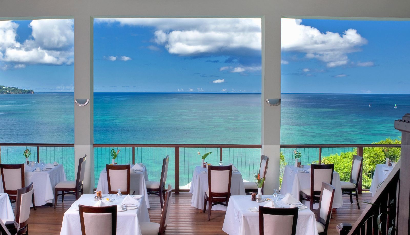 Restaurant - Calabash Cove Resort and Spa