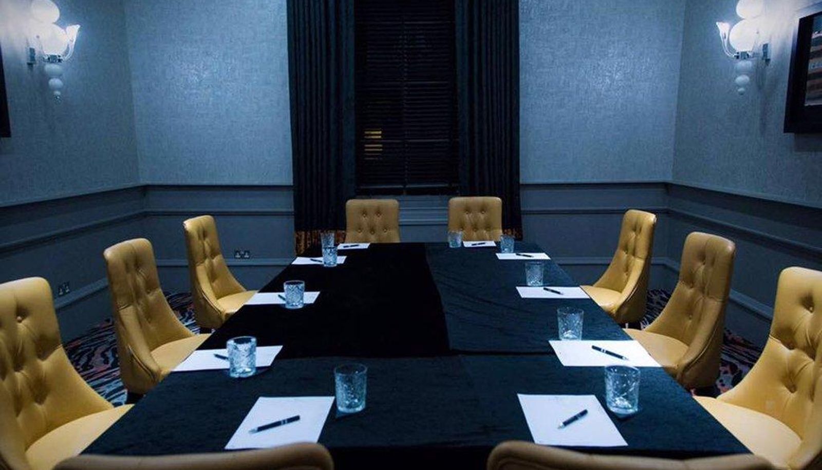 Konferenzraum - Royal Hotel