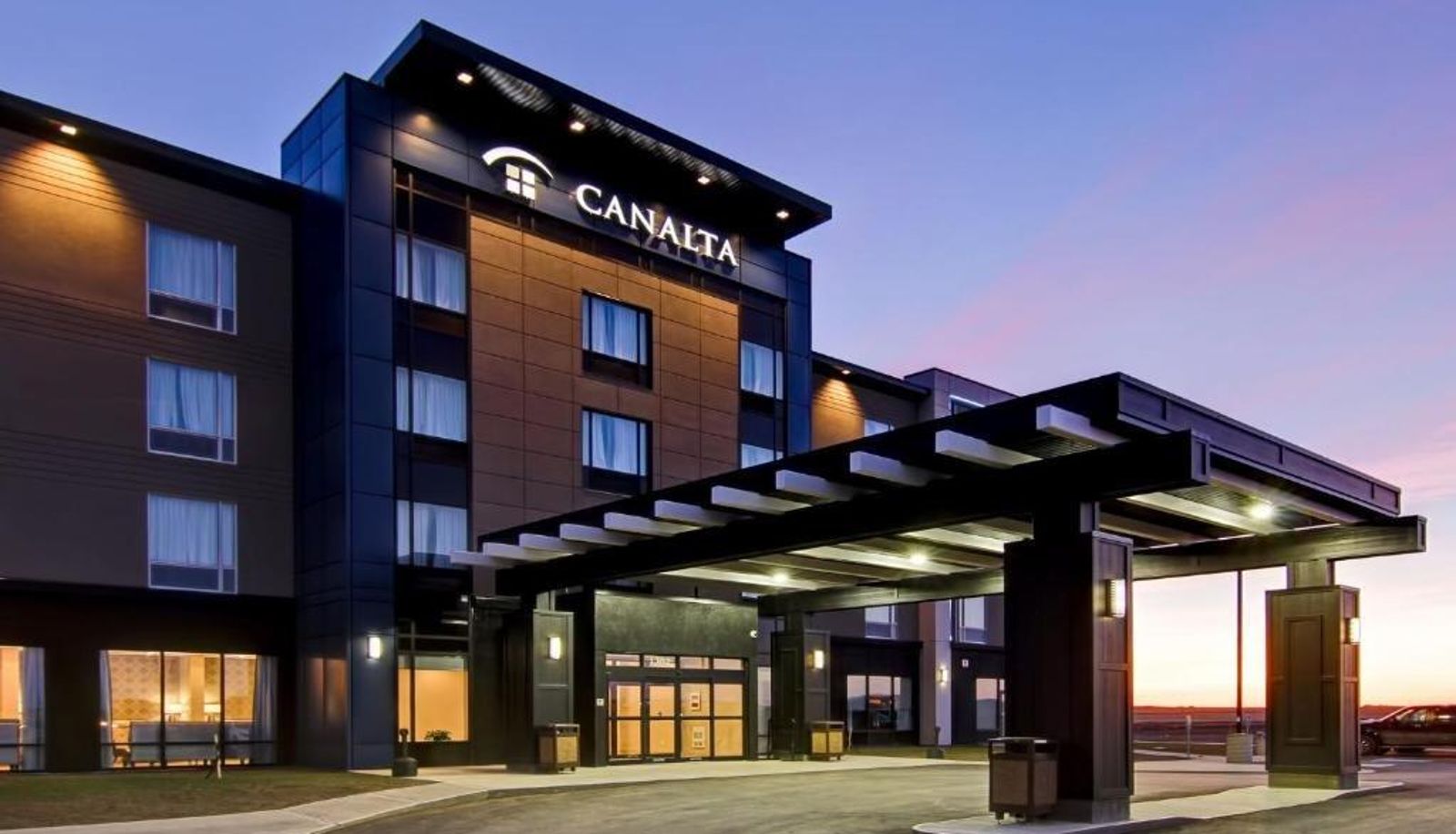 Exterior view - Canalta Kindersley