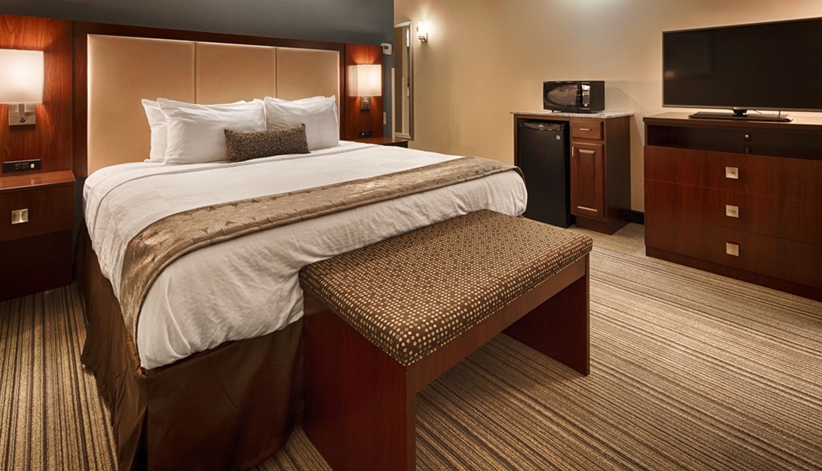 Zimmer - Best Western Plus Boardman Inn & Suites