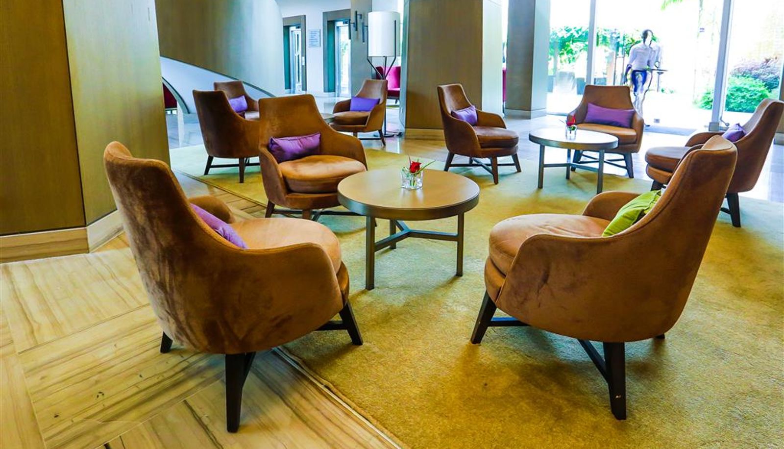 Bar - Radisson Blu Abidjan Airport