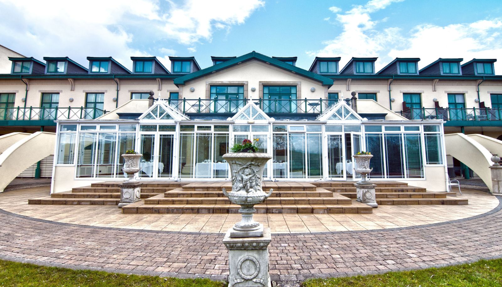 Info - The Vale Resort