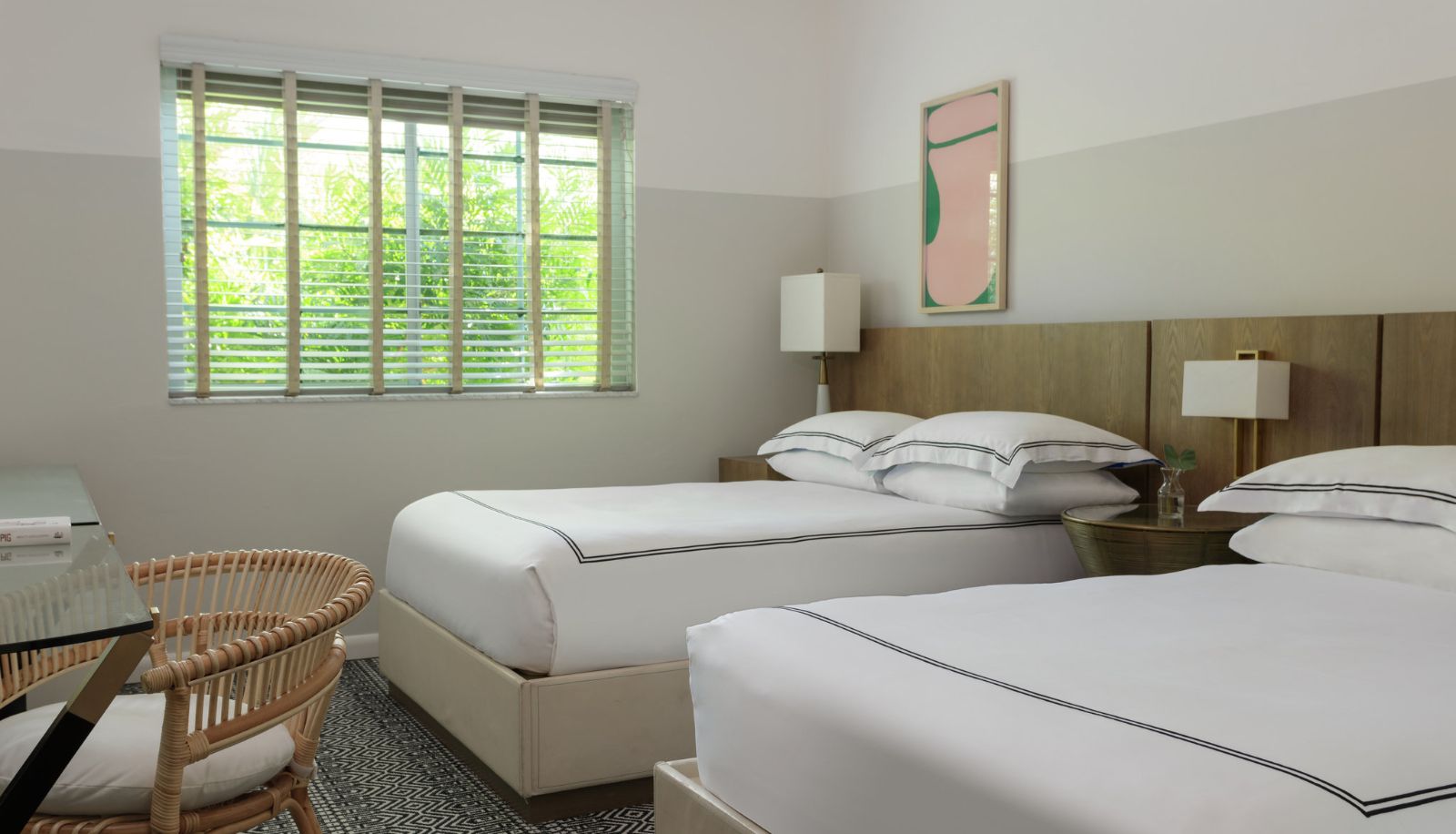 Zimmer - Kimpton SURFCOMBER HOTEL by IHG