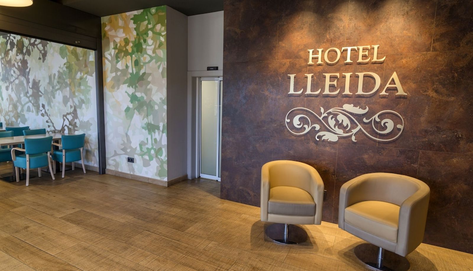 Recepción - Hospedium Hotel Lleida