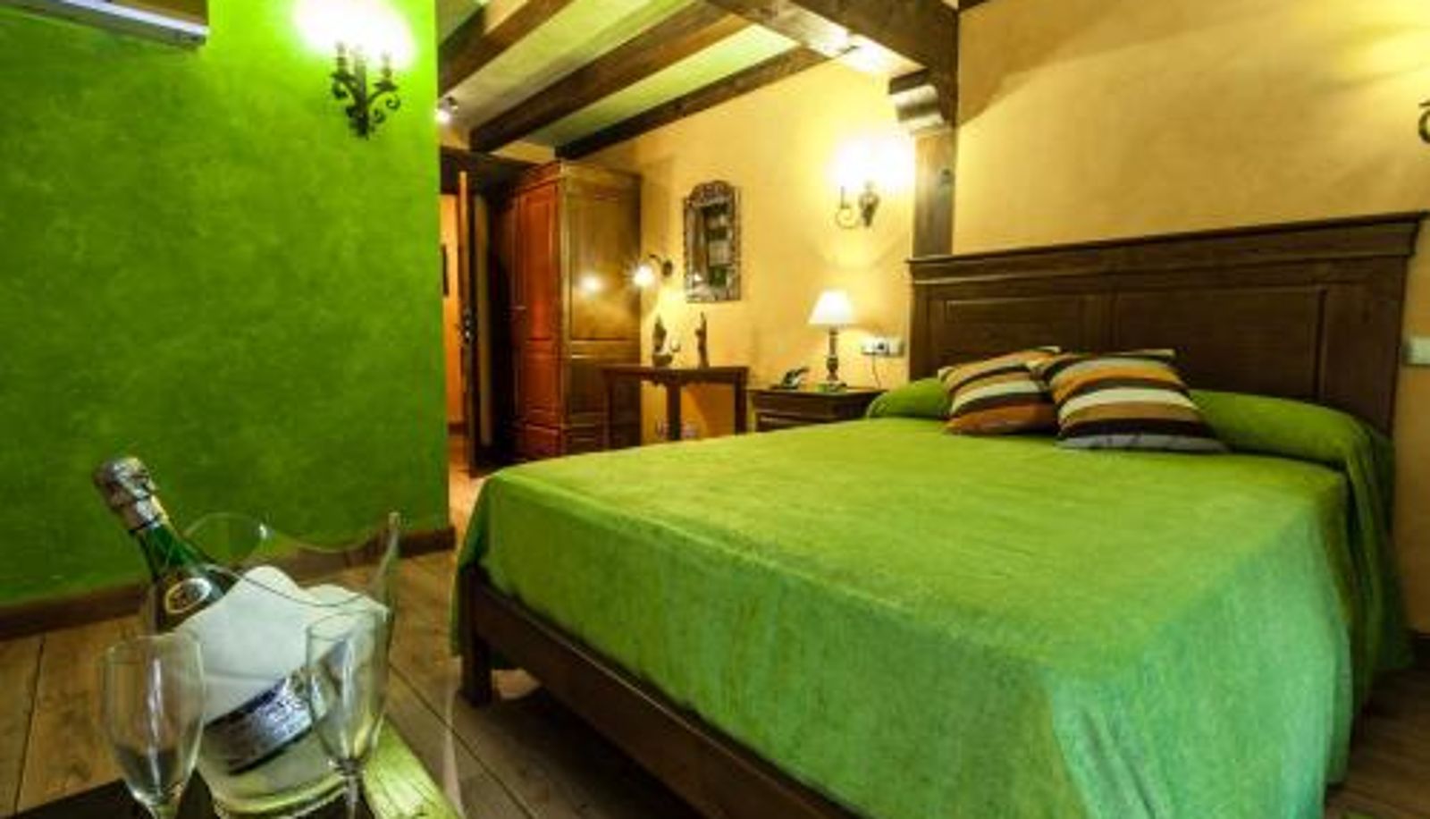 Info - Hotel Spa Casona La Hondonada