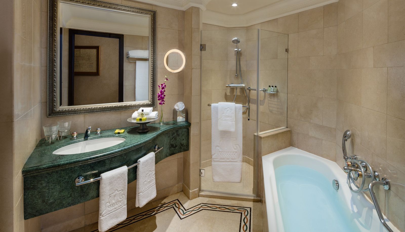 Camera - InterContinental Hotels PHOENICIA BEIRUT by IHG