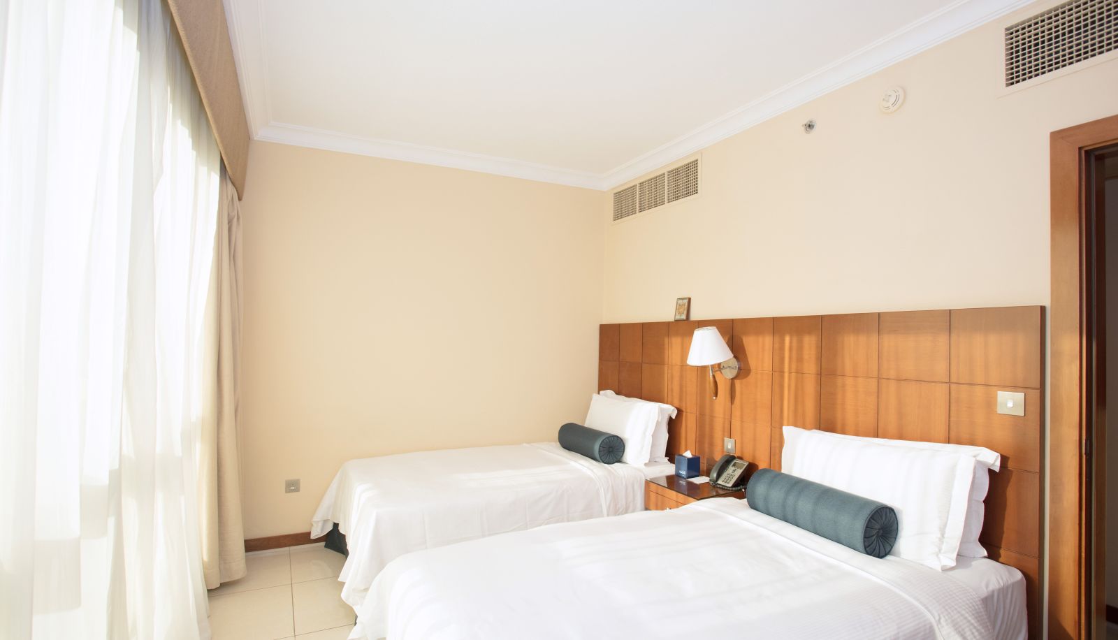 Room - Al Rawda Arjaan by Rotana