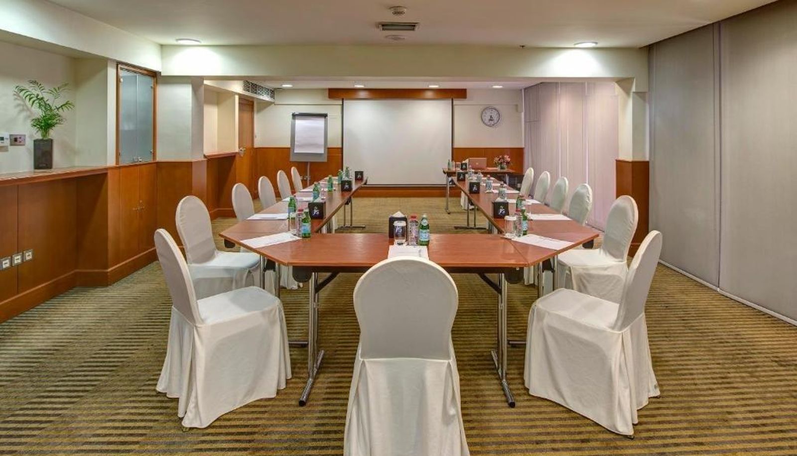 Conference room - J5 Hotels  Port Saeed