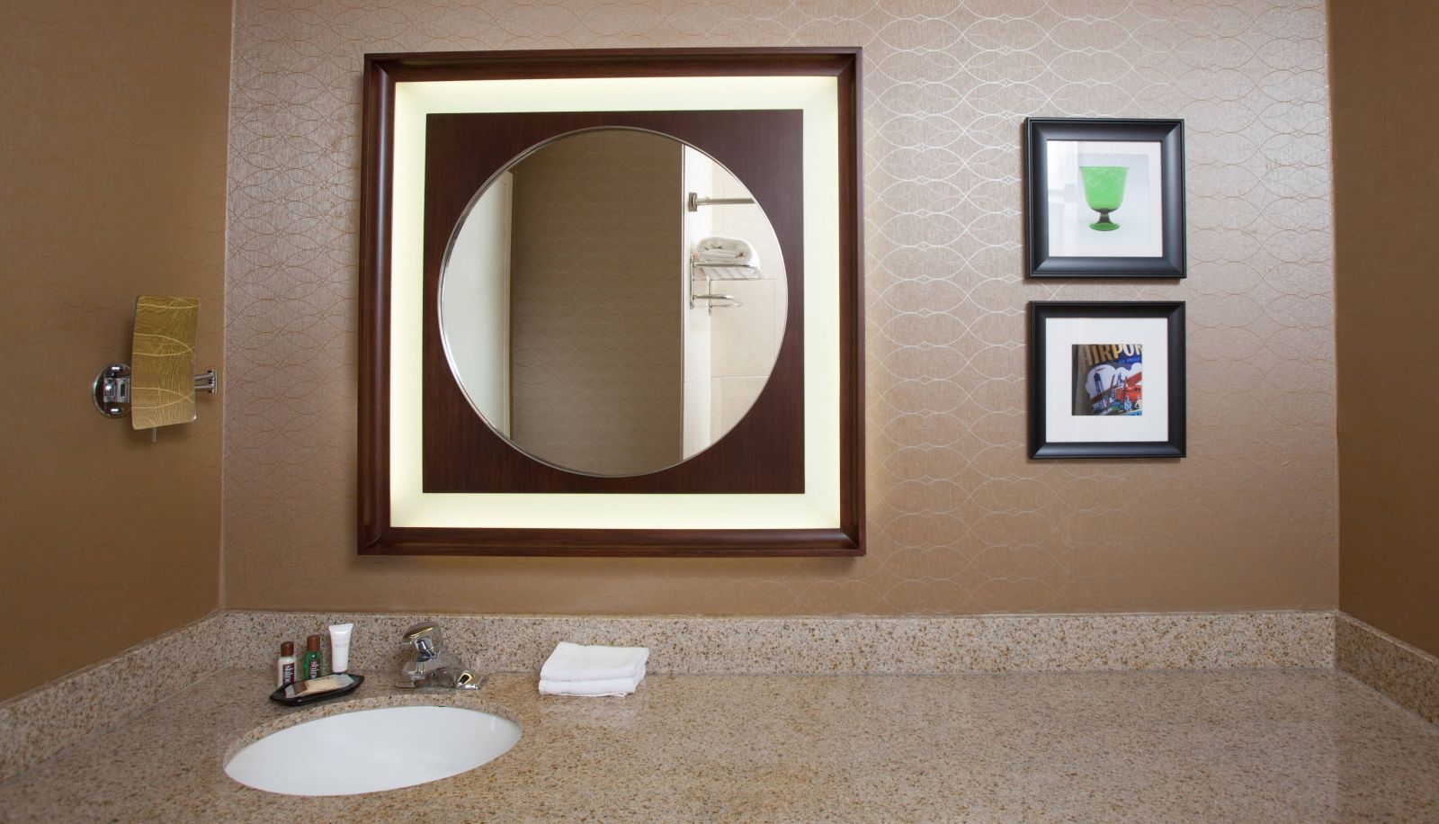 Zimmer - Sheraton Pittsburgh Airport Hotel