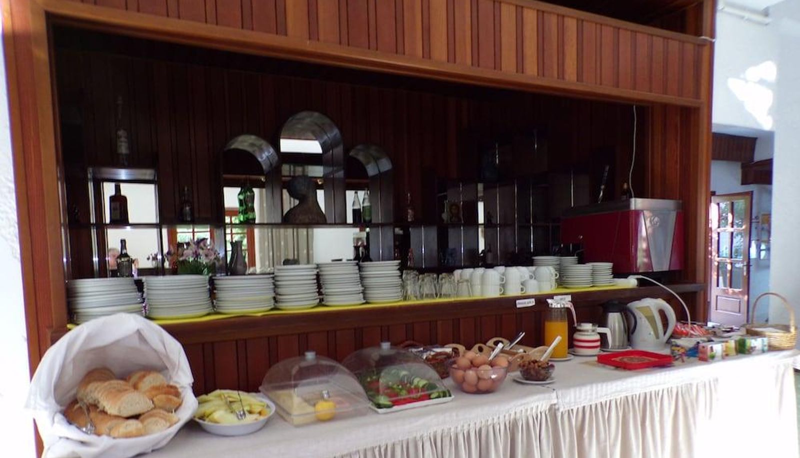 Restaurant - Sunlight Hotel