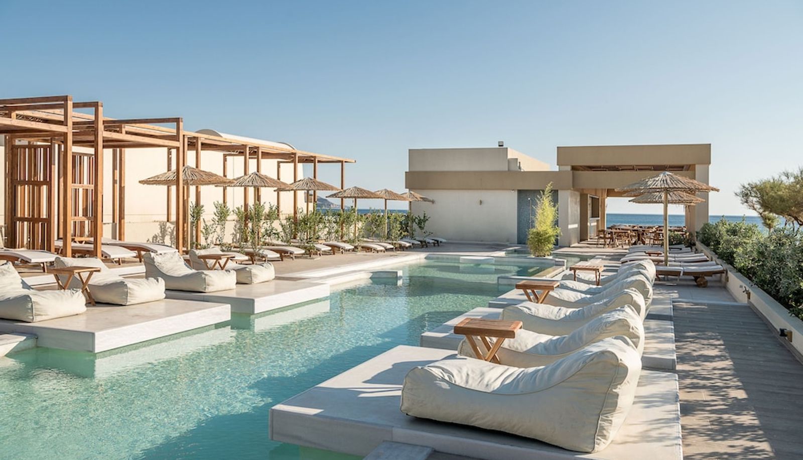 Piscina - Avra Imperial Hotel