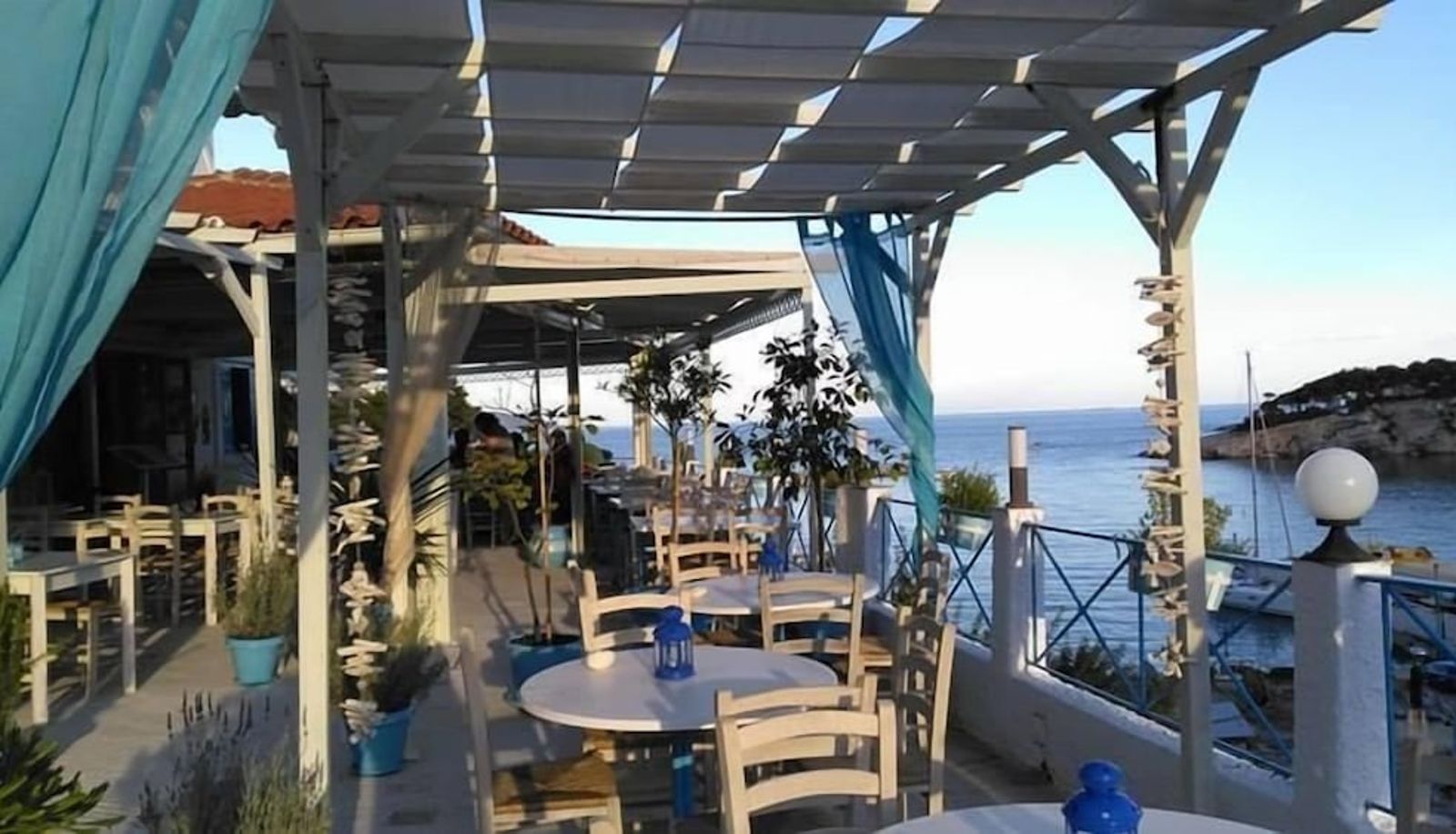 Restaurant - Pleiades Hotel