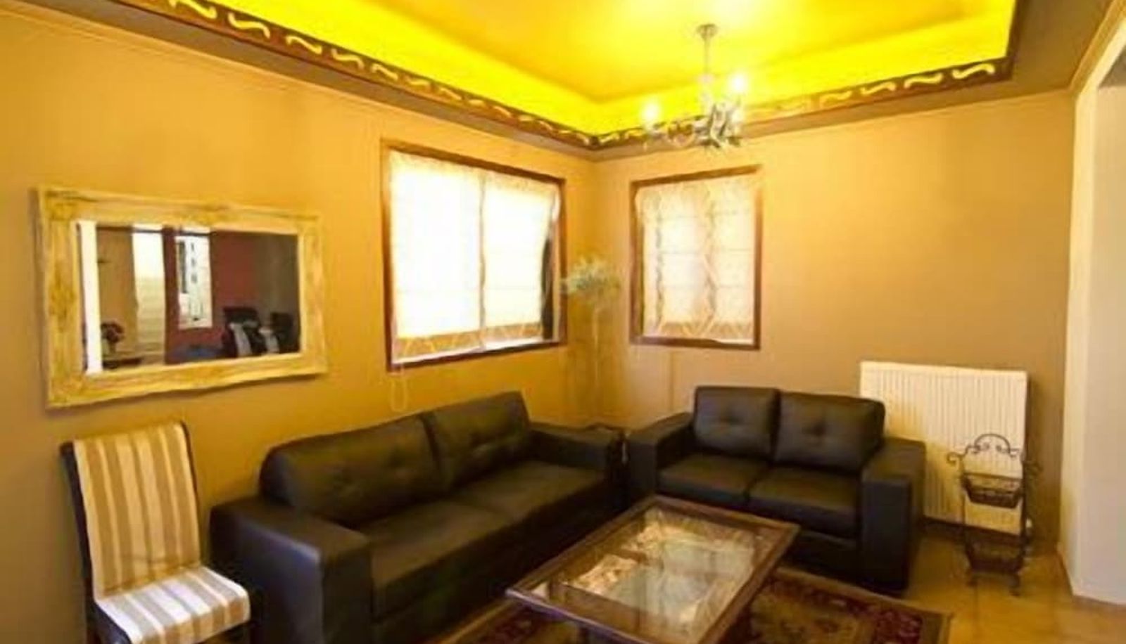 Salón - Minos Pension