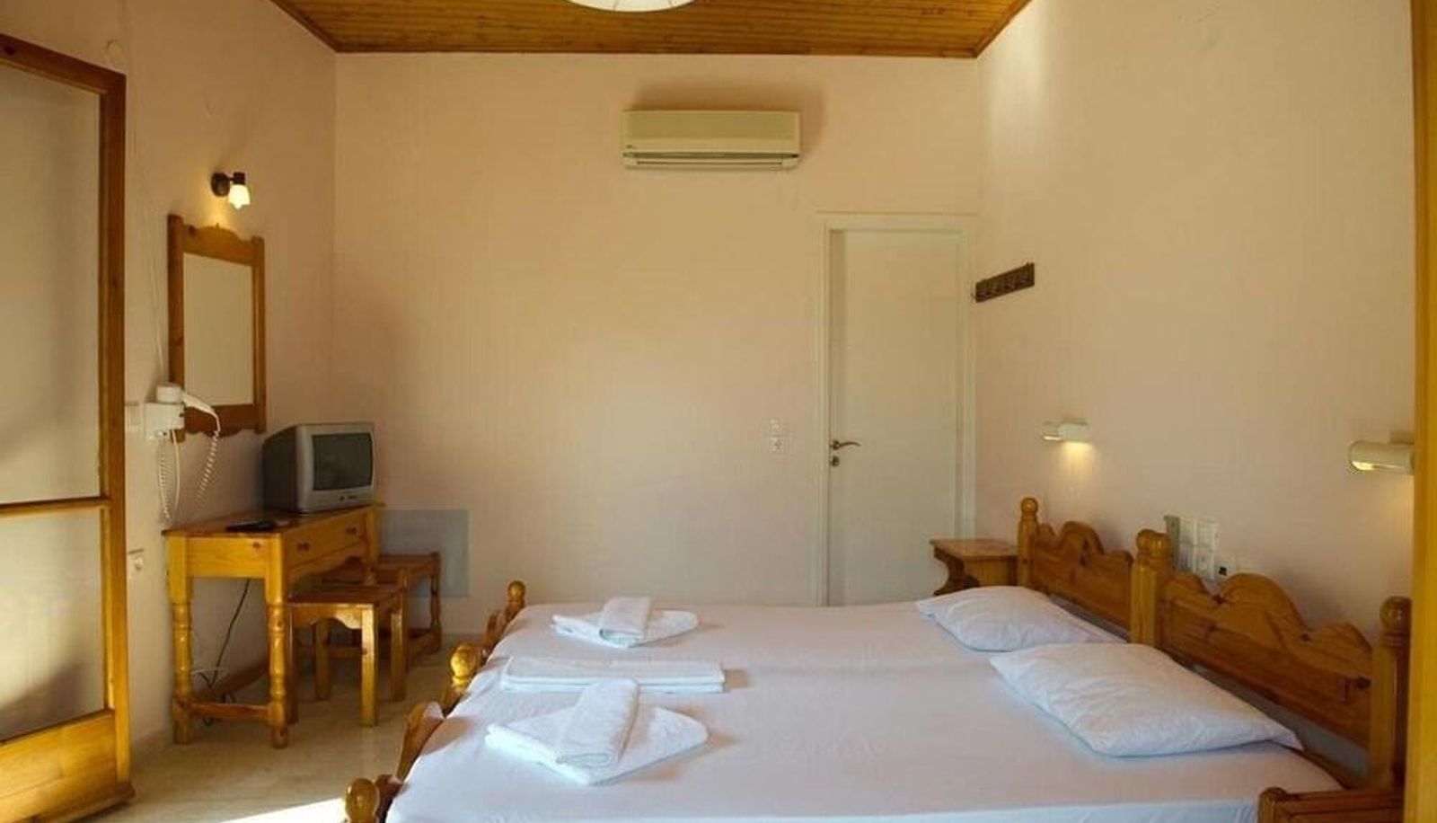 Apartamento - Geroulis Stefanos Studios