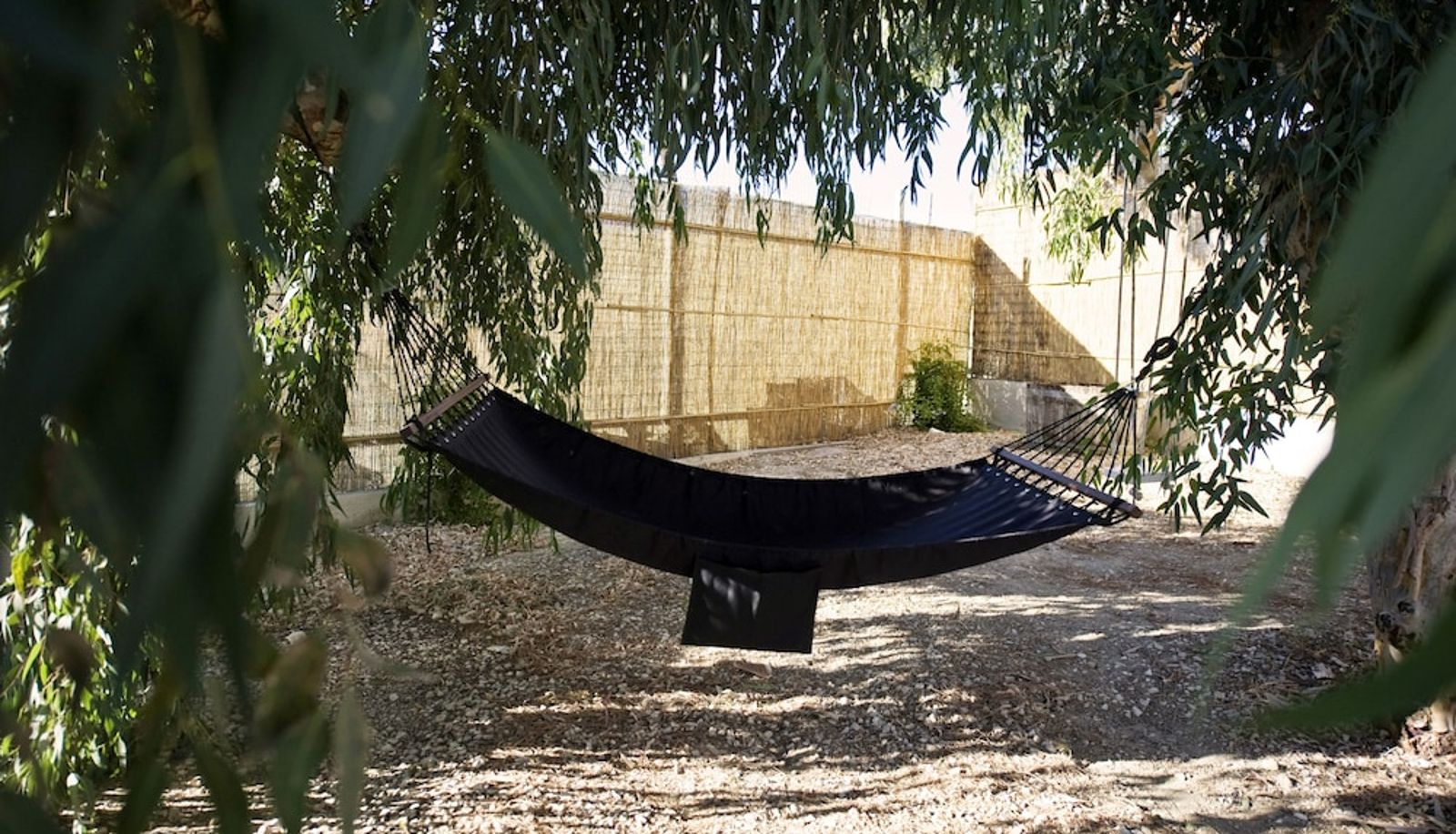 Garten - Tsakanos Apartments