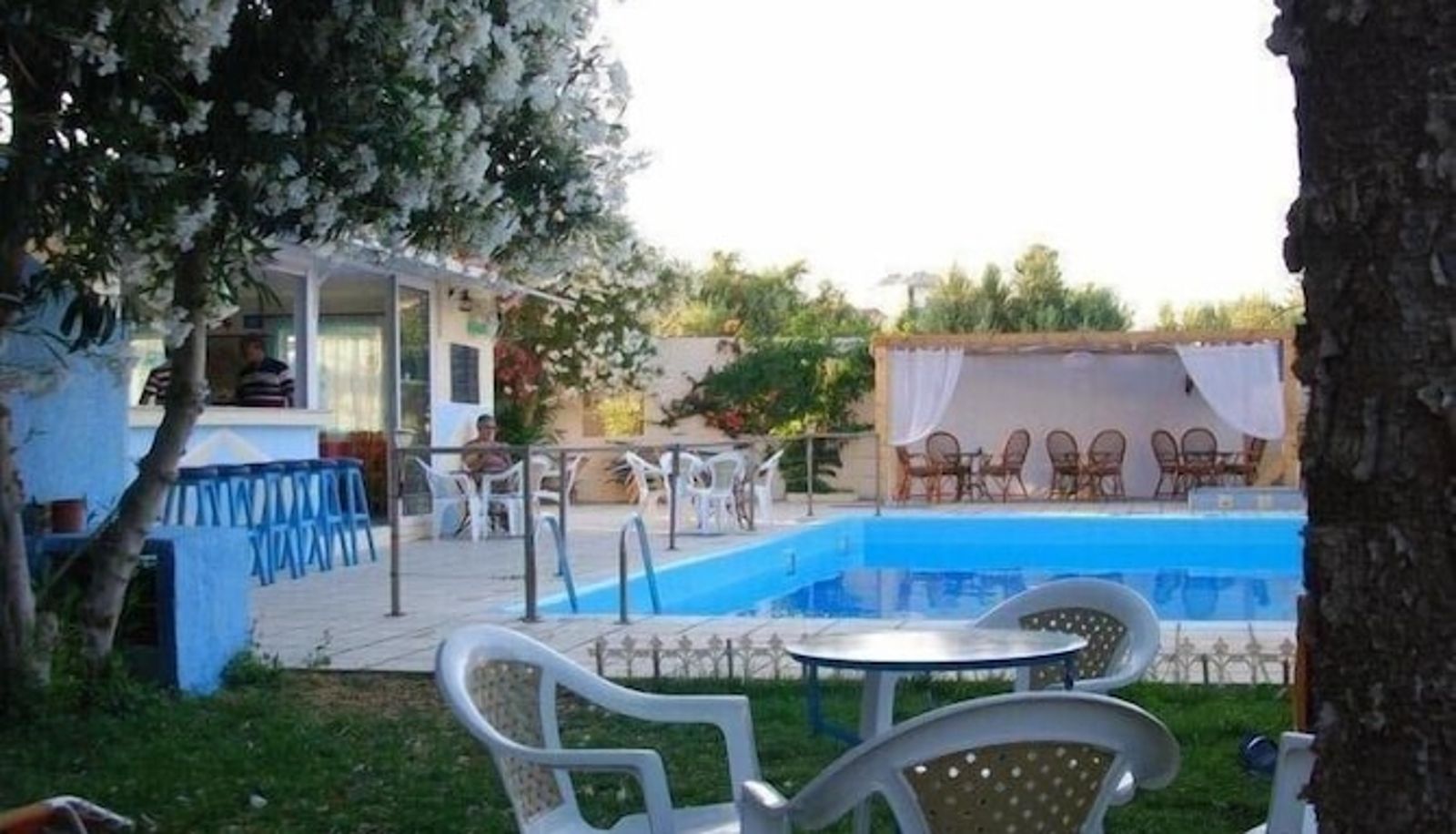 Pool - Hotel Handakas