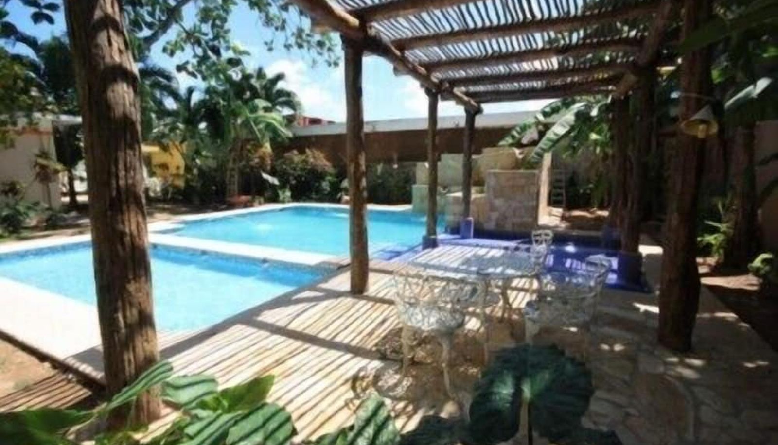 Pool - Hotel Palenque