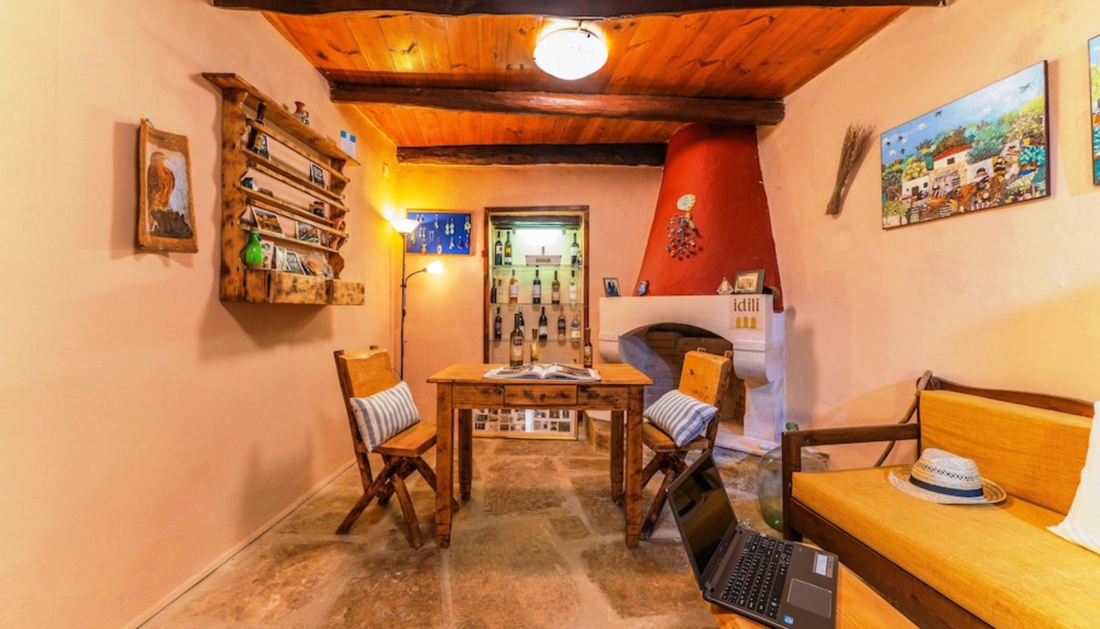 Reception - Idili Traditional House