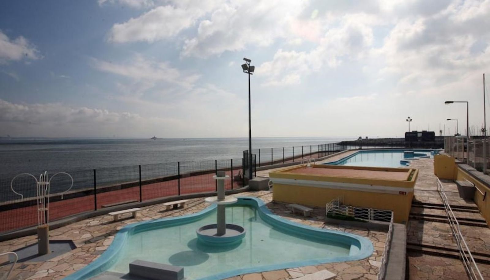 Pool - INATEL Oeiras