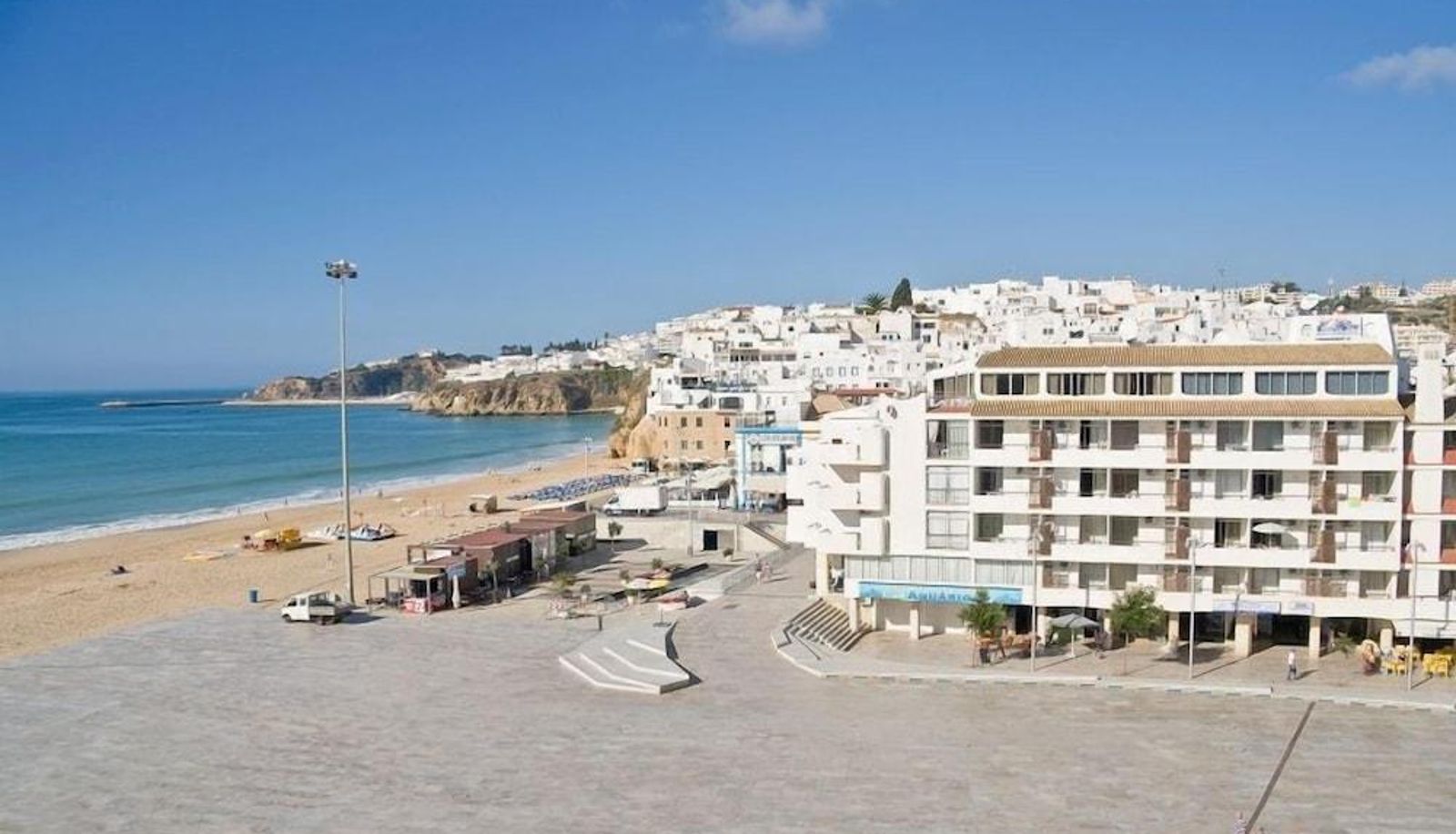 Area esterna dell'hotel - Edificio Albufeira