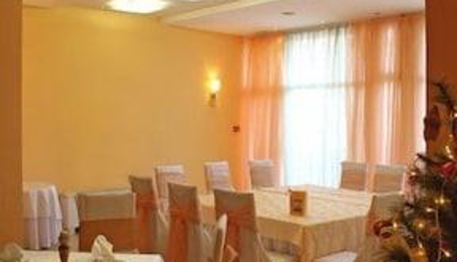 Ballroom - Hotel Balkan