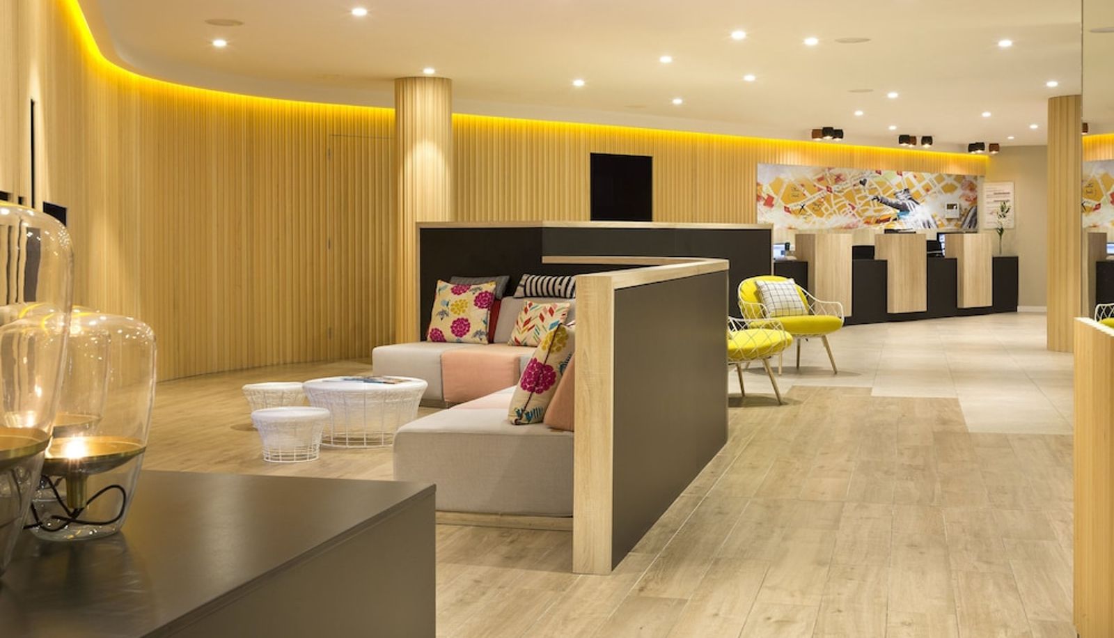Lobby - Citadines Ramblas Barcelona