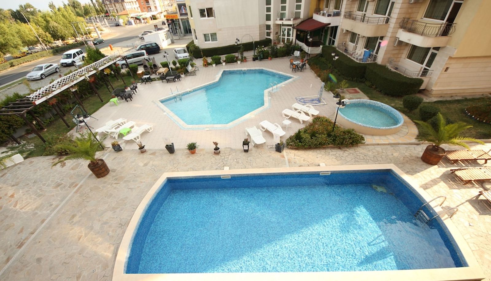 Zwembad - Menada Sea Regal Apartments