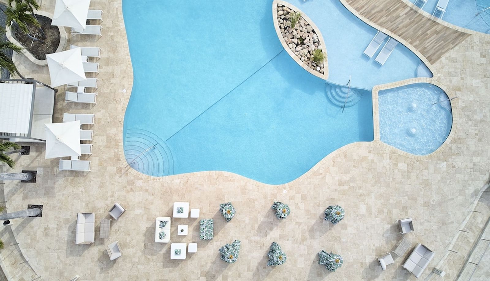 Piscina - Courtyard by Marriott Aruba Resort