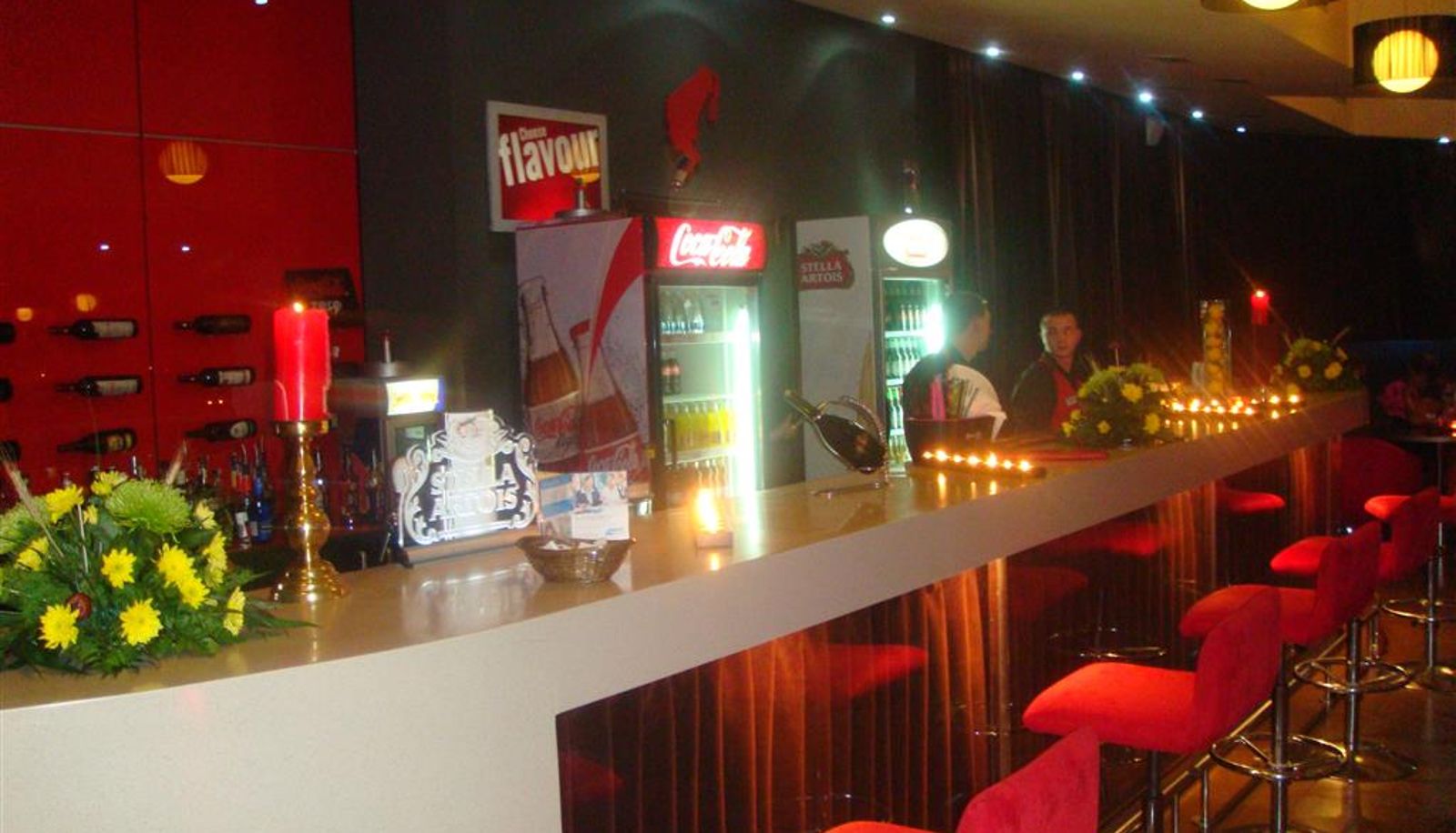 Bar - GOLDEN TULIP CANNES HOTEL DE PARIS