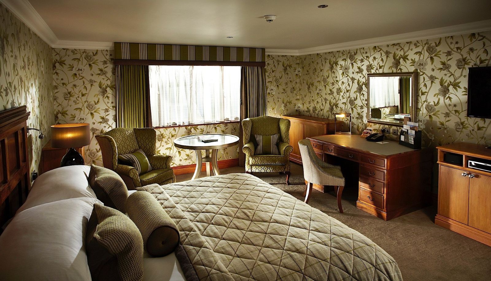 Camera - Pennyhill Park and Spa