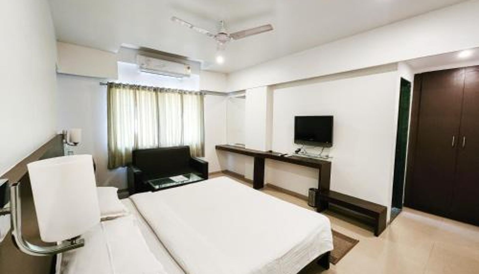 Info - Hotel Rajwada Aurangabad