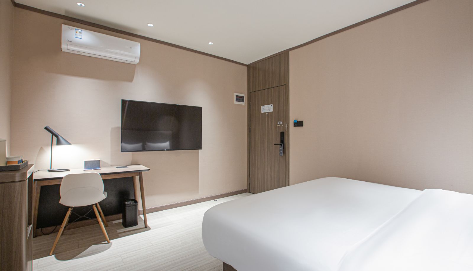 Chambre - Hanting Nanchang Honggutan Cuiyuan Road Subway Station 2nd store (former Honggutan International Convention and Exhibition Center International convention center