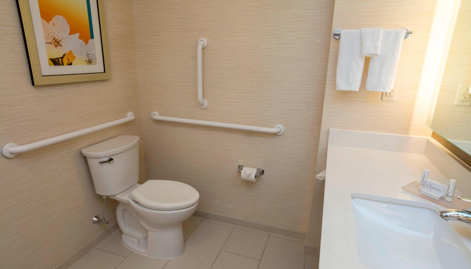 Habitación - Fairfield Inn and Suites by Marriott Geneva Finger Lakes