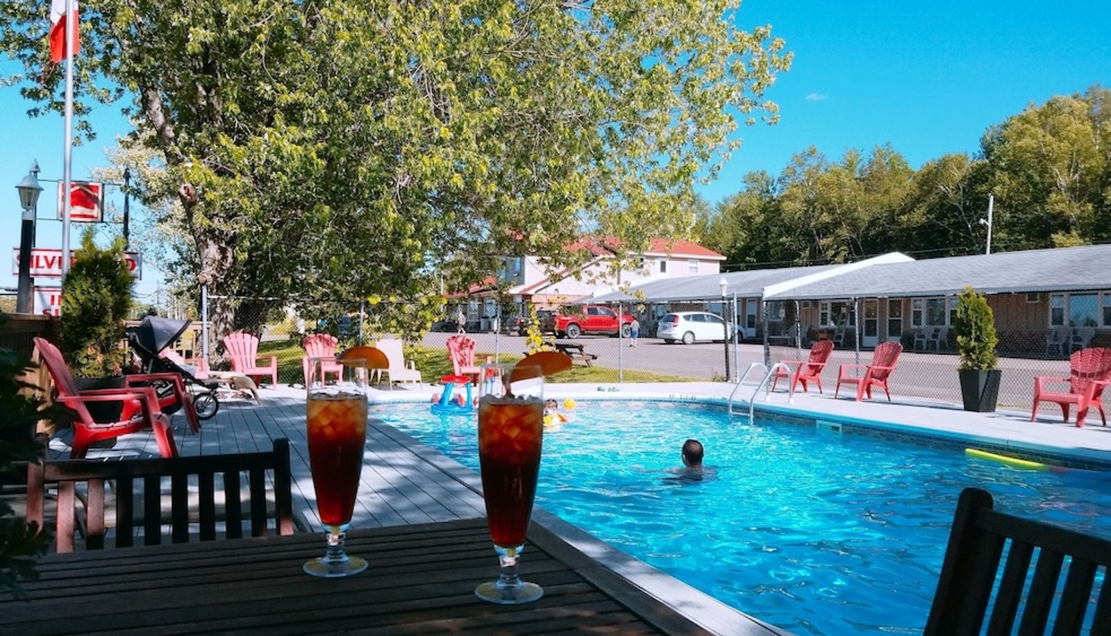 Pool - Silverwood Inn & Suites