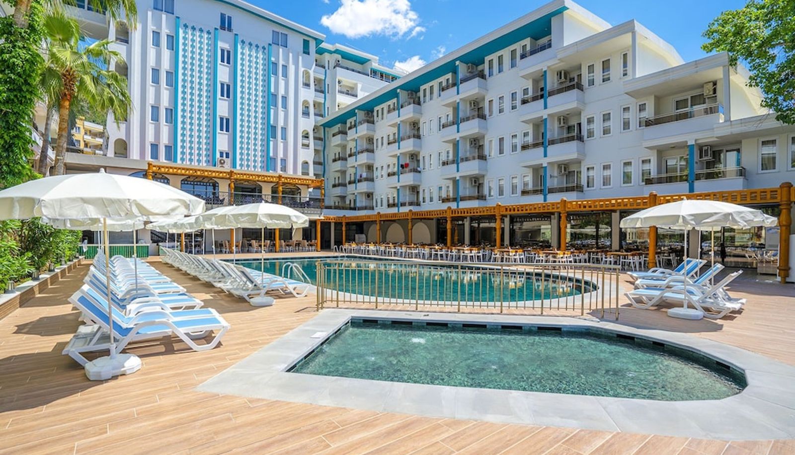 Basen - Blue Star Hotel - All Inclusive