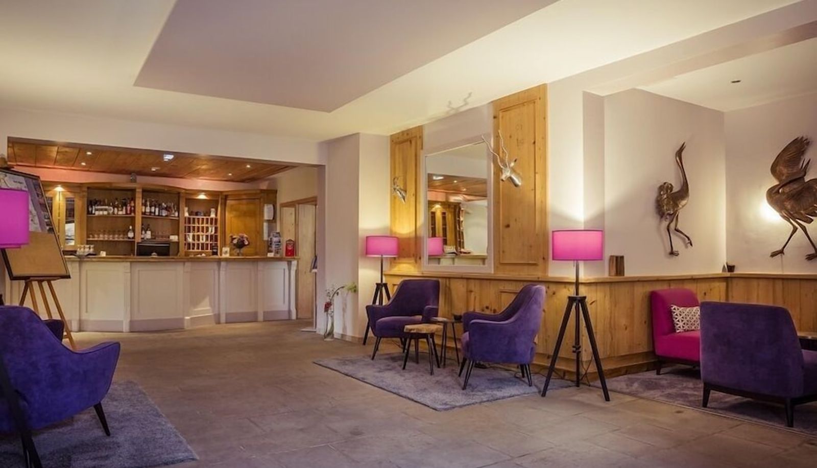 Hall - Am Rugard
